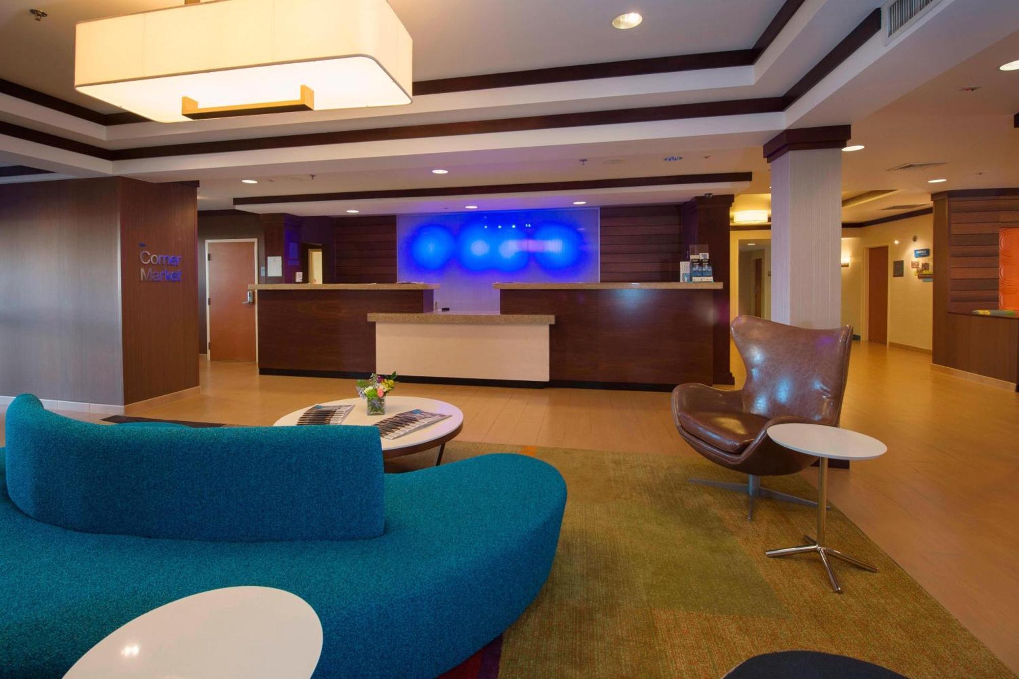 Fairfield Inn And Suites By Marriott Тифтон Экстерьер фото