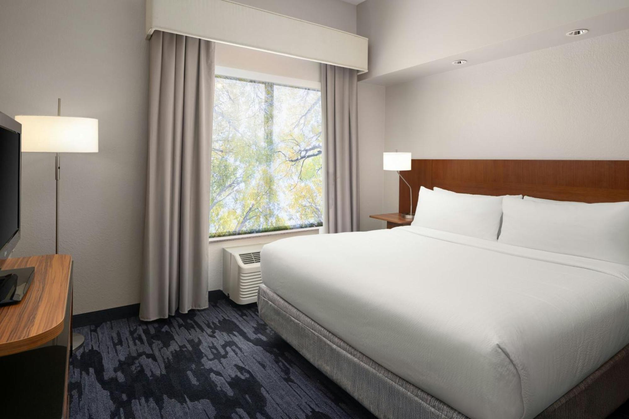 Fairfield Inn And Suites By Marriott Тифтон Экстерьер фото