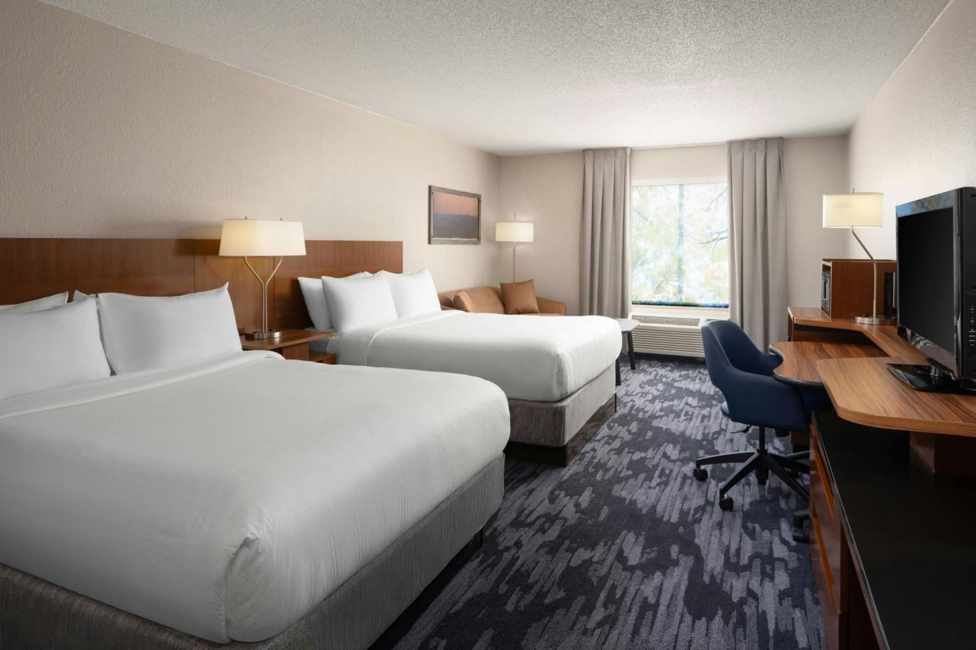 Fairfield Inn And Suites By Marriott Тифтон Экстерьер фото