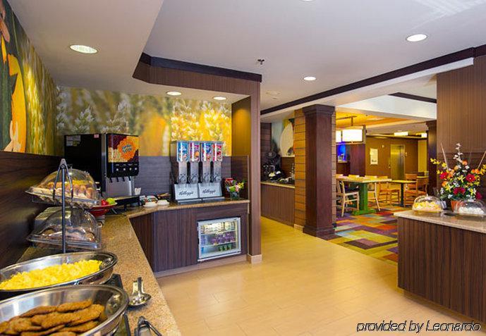 Fairfield Inn And Suites By Marriott Тифтон Экстерьер фото